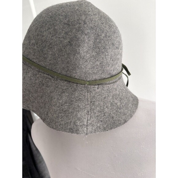NWT TALBOTS Heather gray Felted Wool Bucket Hat Green Bow Suede Trim, Preppy - Picture 3 of 8